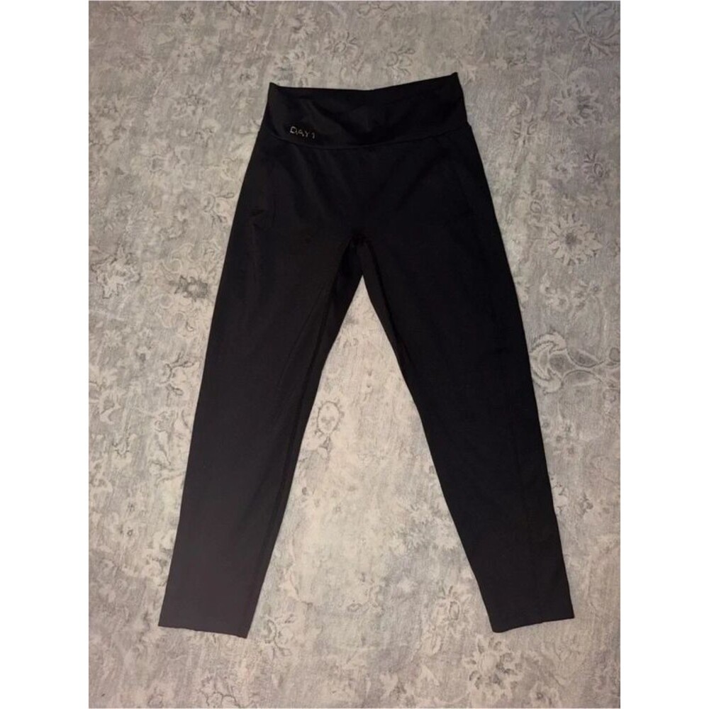High-Waisted Black Leggings :)